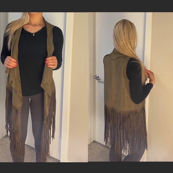 Fringed Vest - Picture 3 of 7